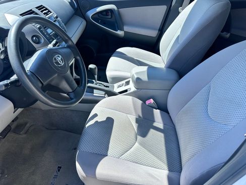 Used 2008 Toyota RAV4 4WD image 5