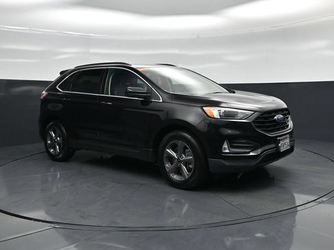 Used 2022 Ford Edge SEL w/ Sport Appearance Package AWD/4WD image 19