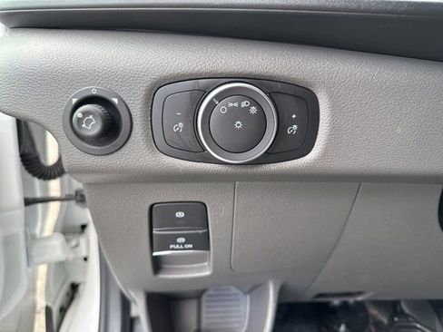 Used 2025 Ford Transit 250 148 Medium Roof Extended AWD image 15