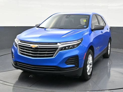 Used 2024 Chevrolet Equinox LS FWD image 8