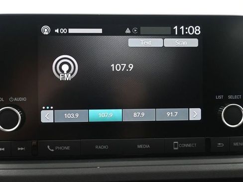 Used 2025 Honda Accord LX image 6
