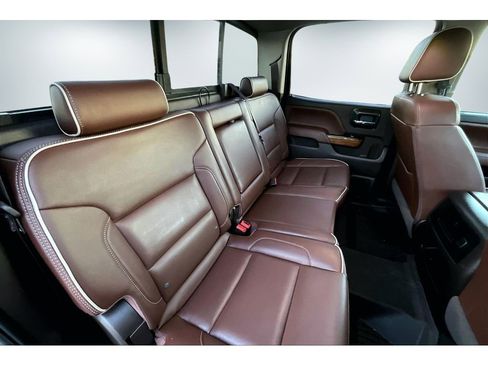 Used 2019 Chevrolet Silverado 3500 High Country w/ Duramax Plus Package image 23