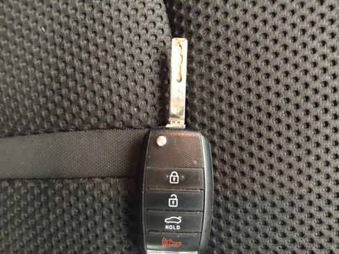 Used 2019 Kia Optima LX FWD image 32