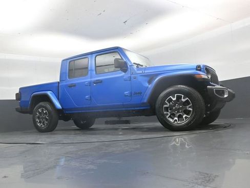 New 2026 Jeep Gladiator Sport AWD/4WD image 39