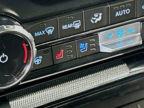 New 2025 Ford F150 Lariat w/ Equipment Group 502A High image 22