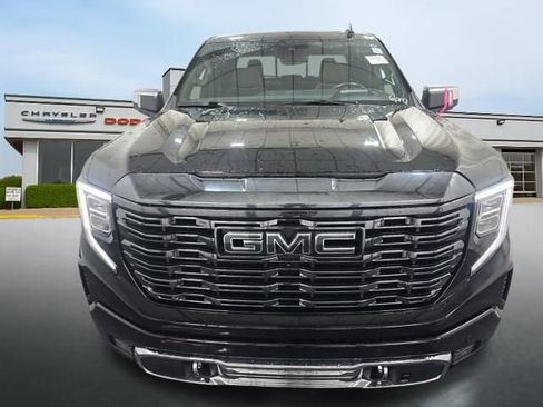 Used 2024 GMC Sierra 1500 Denali Ultimate AWD/4WD image 2