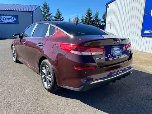 Used 2020 Kia Optima LX image 3