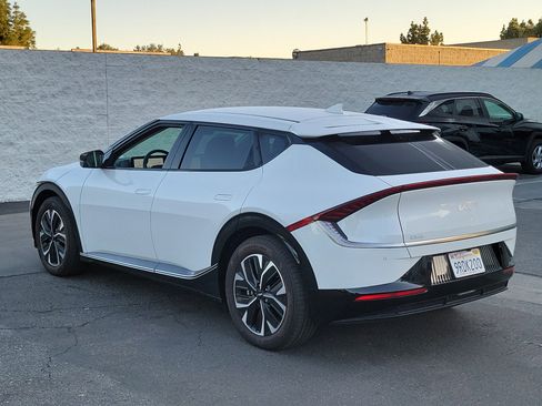 Used 2024 Kia EV6 Wind image 26