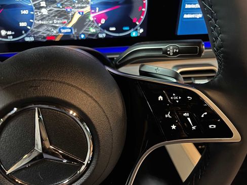 New 2026 Mercedes-Benz GLE 350 4MATIC image 29