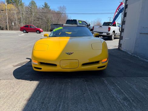 Used 2001 Chevrolet Corvette Convertible w/ Preferred Equipment Group2 image 3