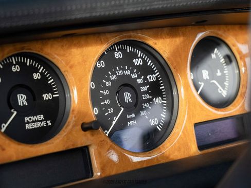 Used 2005 Rolls-Royce Phantom Sedan RWD image 43