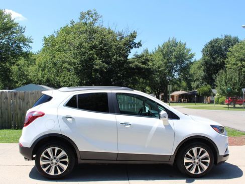 Used 2018 Buick Encore Preferred FWD image 10