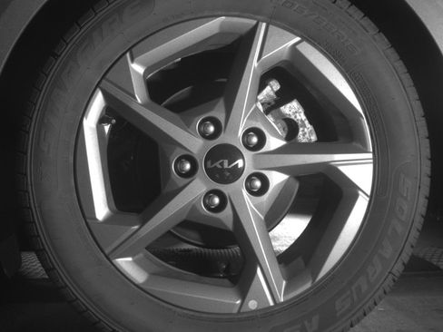 Used 2025 Kia K4 FWD image 14