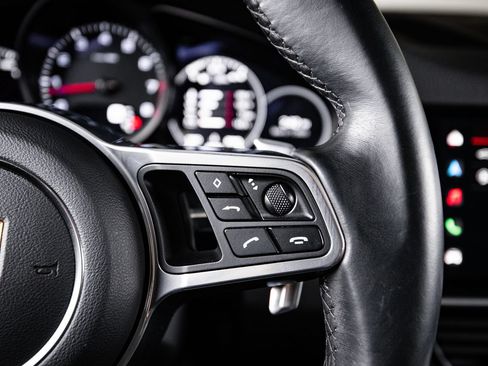 Certified 2023 Porsche Cayenne Platinum Edition AWD/4WD image 16