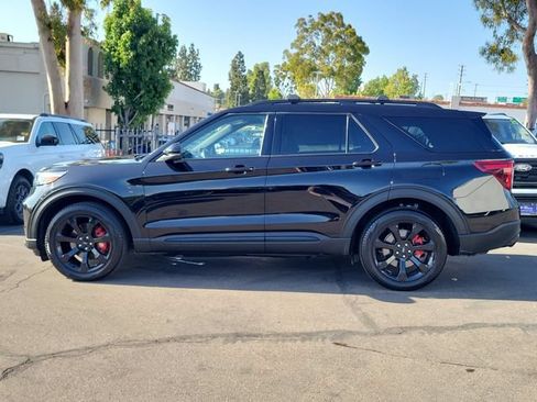 Certified 2023 Ford Explorer ST w/ Equipment Group 401A AWD/4WD image 31