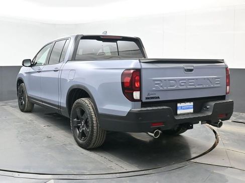 New 2026 Honda Ridgeline Black Edition image 7