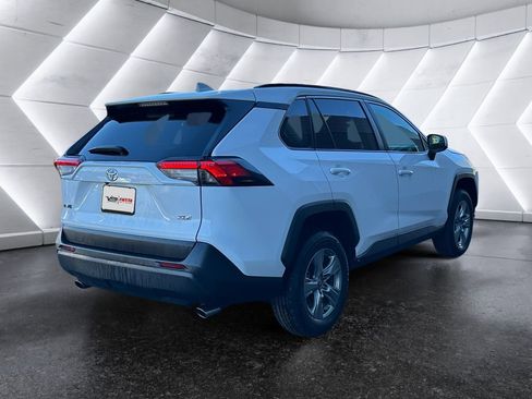 Used 2024 Toyota RAV4 XLE image 4
