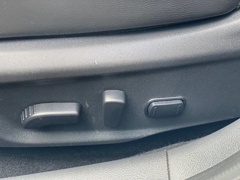 Certified 2024 Nissan Sentra SR w/ SR Premium Package FWD image 16