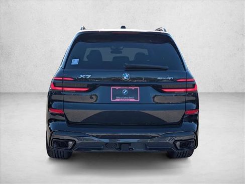New 2027 BMW X7 xDrive40i w/ M Sport Package AWD/4WD image 7