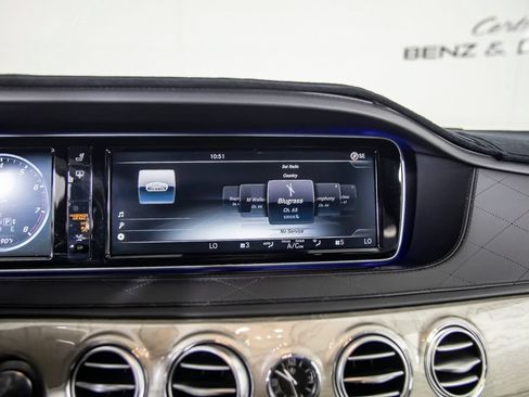 Used 2015 Mercedes-Benz S 550 Sedan image 28