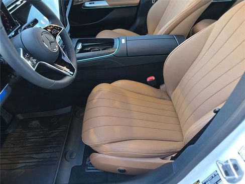 New 2026 Mercedes-Benz E 350 4MATIC Sedan image 23