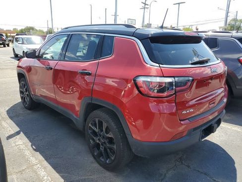 Used 2017 Jeep Compass Limited AWD/4WD image 4