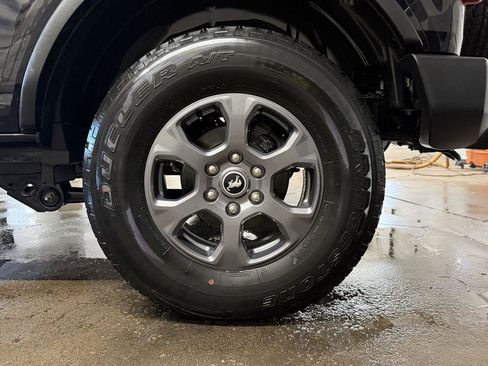 Used 2024 Ford Bronco Big Bend image 32