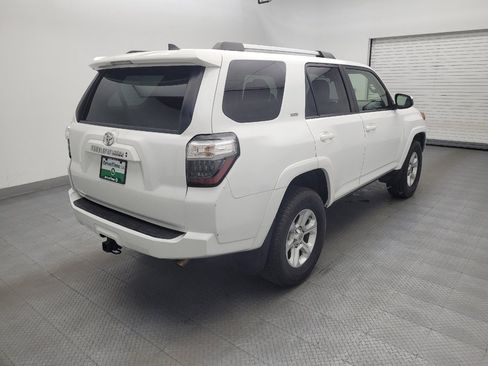 Used 2021 Toyota 4Runner SR5 AWD/4WD image 9
