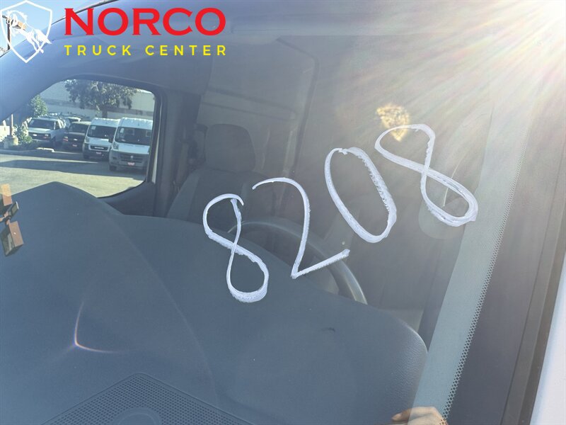 Used 2019 Nissan NV 2500 SV RWD image 31