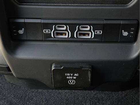 Used 2021 RAM 2500 Limited image 10