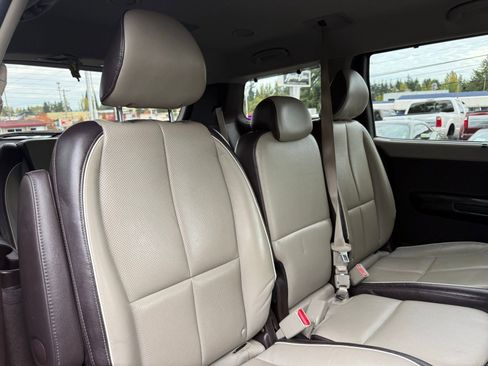 Used 2016 Kia Sedona SX Limited w/ Option Group 030 image 39