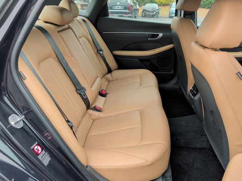 Used 2023 Hyundai Sonata Limited image 29