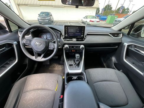 Used 2019 Toyota RAV4 XLE w/ Convenience Package AWD/4WD image 7