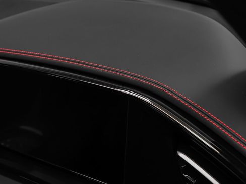 Certified 2025 Ferrari Purosangue AWD/4WD image 30