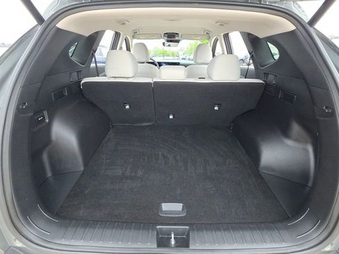 Used 2025 Hyundai Tucson SEL AWD/4WD image 15