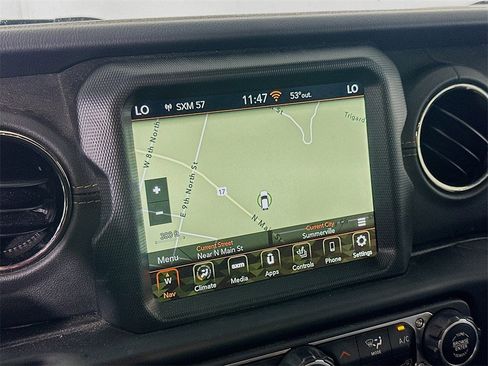 Used 2023 Jeep Gladiator Overland image 27