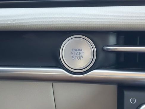 New 2025 Hyundai Tucson SE image 25