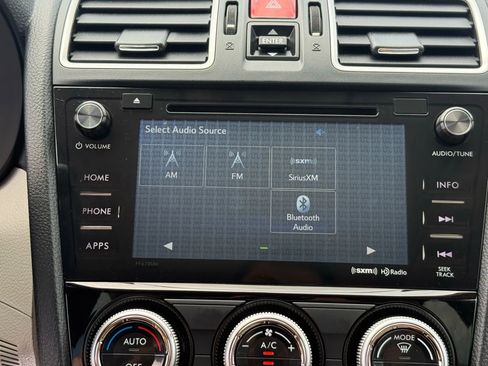 Used 2017 Subaru Forester 2.5i Premium w/ All-Weather Package image 18