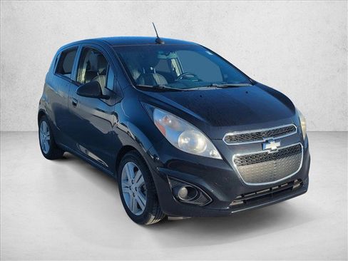 Used 2014 Chevrolet Spark LT FWD image 4