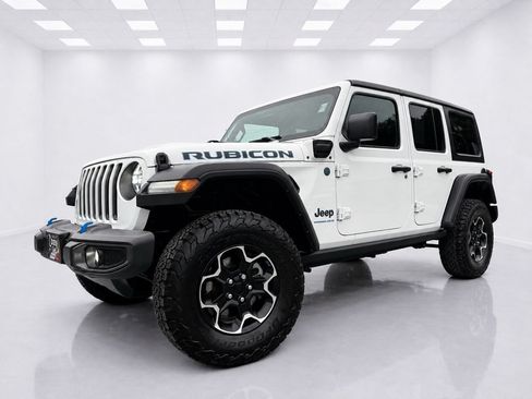 Used 2023 Jeep Wrangler Unlimited Rubicon 4xe AWD/4WD image 11