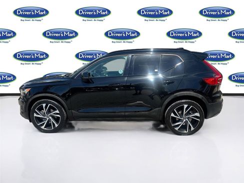 Used 2019 Volvo XC40 T5 R-Design AWD/4WD image 4