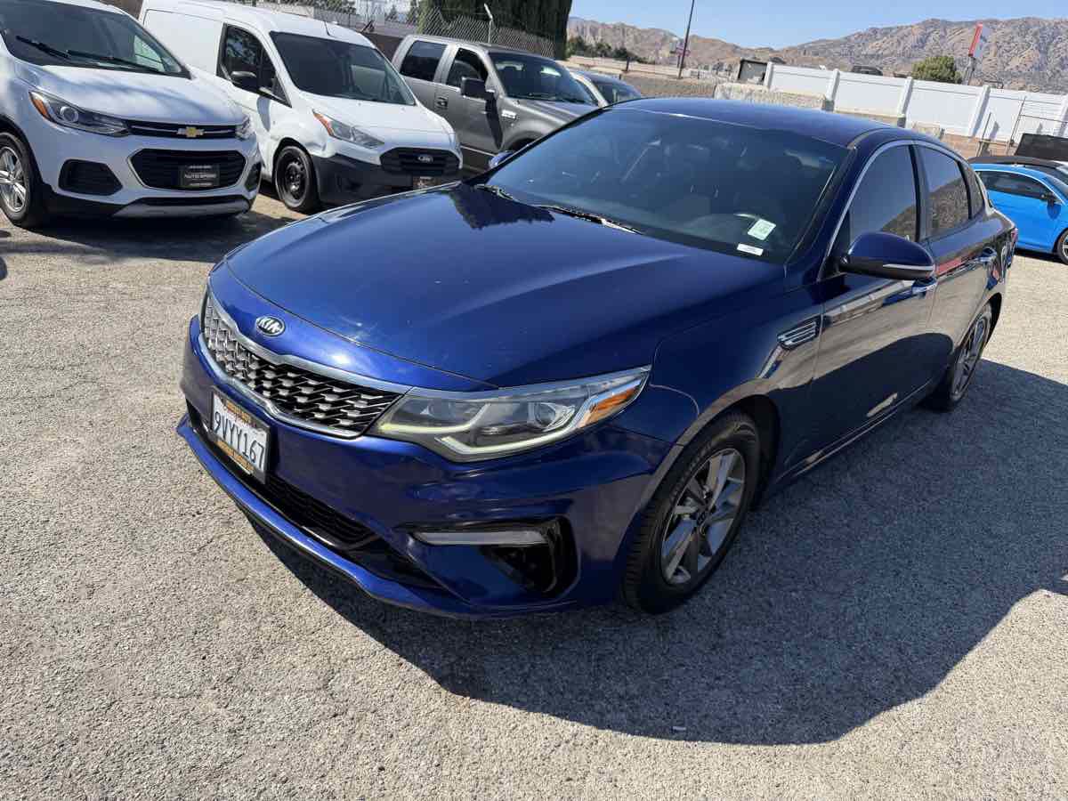 Used 2019 Kia Optima LX FWD image 3