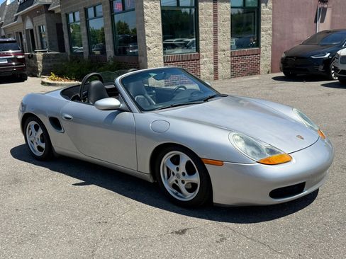 Used 1999 Porsche Boxster RWD image 29