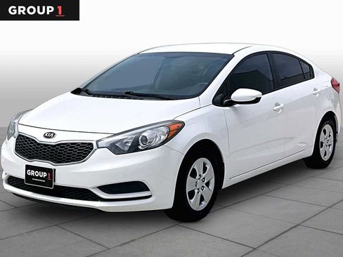 Used 2016 Kia Forte LX FWD image 1
