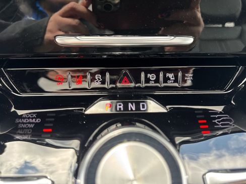 New 2026 Jeep Grand Wagoneer Limited AWD/4WD image 22