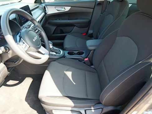 Certified 2024 Kia Forte LXS image 10