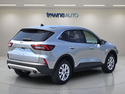 Used 2023 Ford Escape Active AWD/4WD image 5