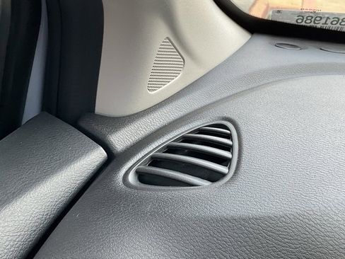 New 2025 Nissan Versa SV w/ Trunk Package image 25