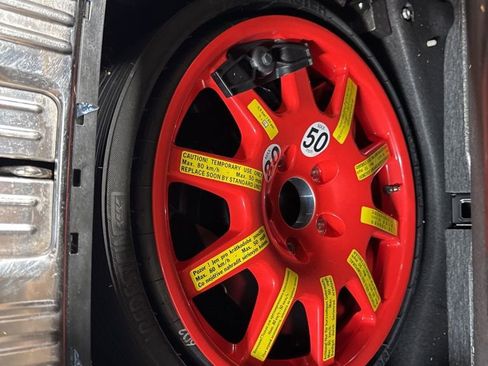 Used 2014 Porsche Cayenne Base image 40