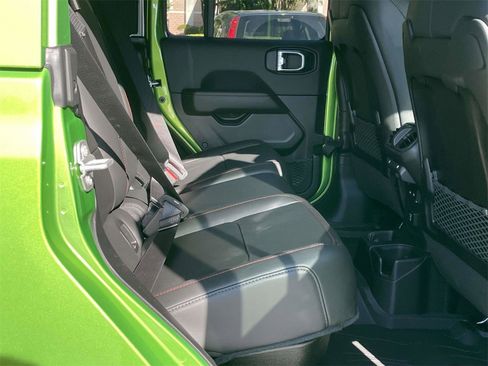 New 2025 Jeep Gladiator Rubicon image 31